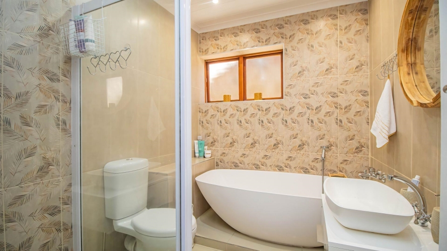 2 Bedroom Property for Sale in Mossel Bay Central Western Cape